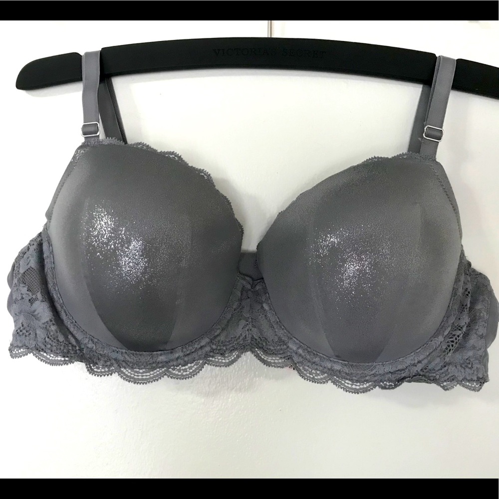 Victoria’s Secret Bra